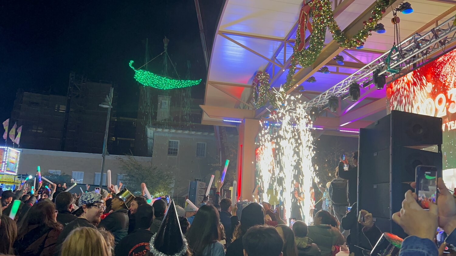 Las Cruces Chile Drop Takes Center Stage on New Year's Eve Las Cruces